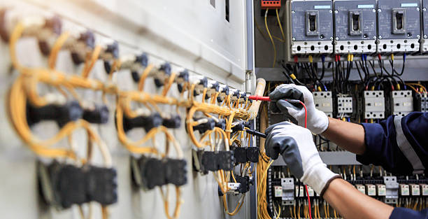 Professional Electrician technician working in Saukville, WI
